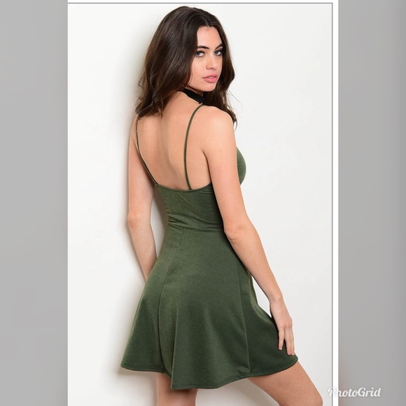 Olive cages dress - Picture 3 of 5